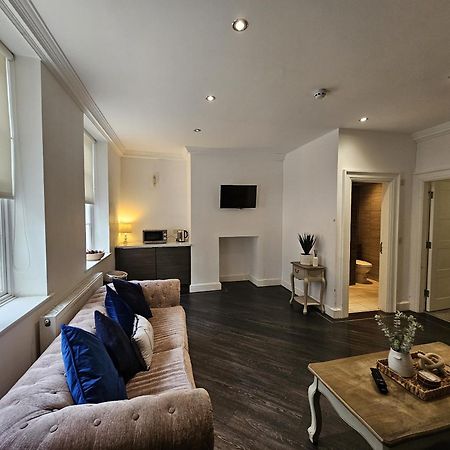 Customs House Bed & Breakfast Liverpool Bagian luar foto