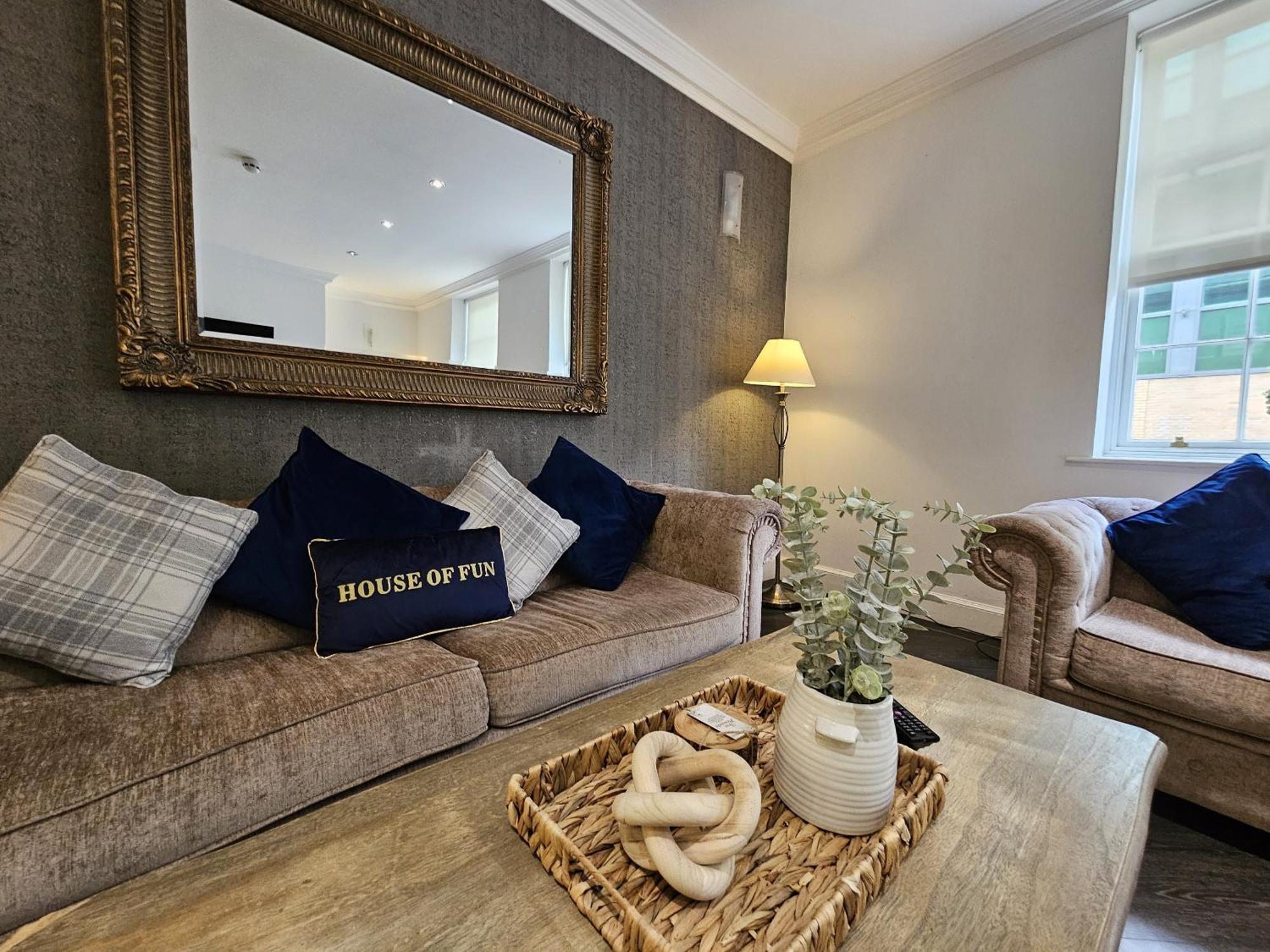 Customs House Bed & Breakfast Liverpool Bagian luar foto