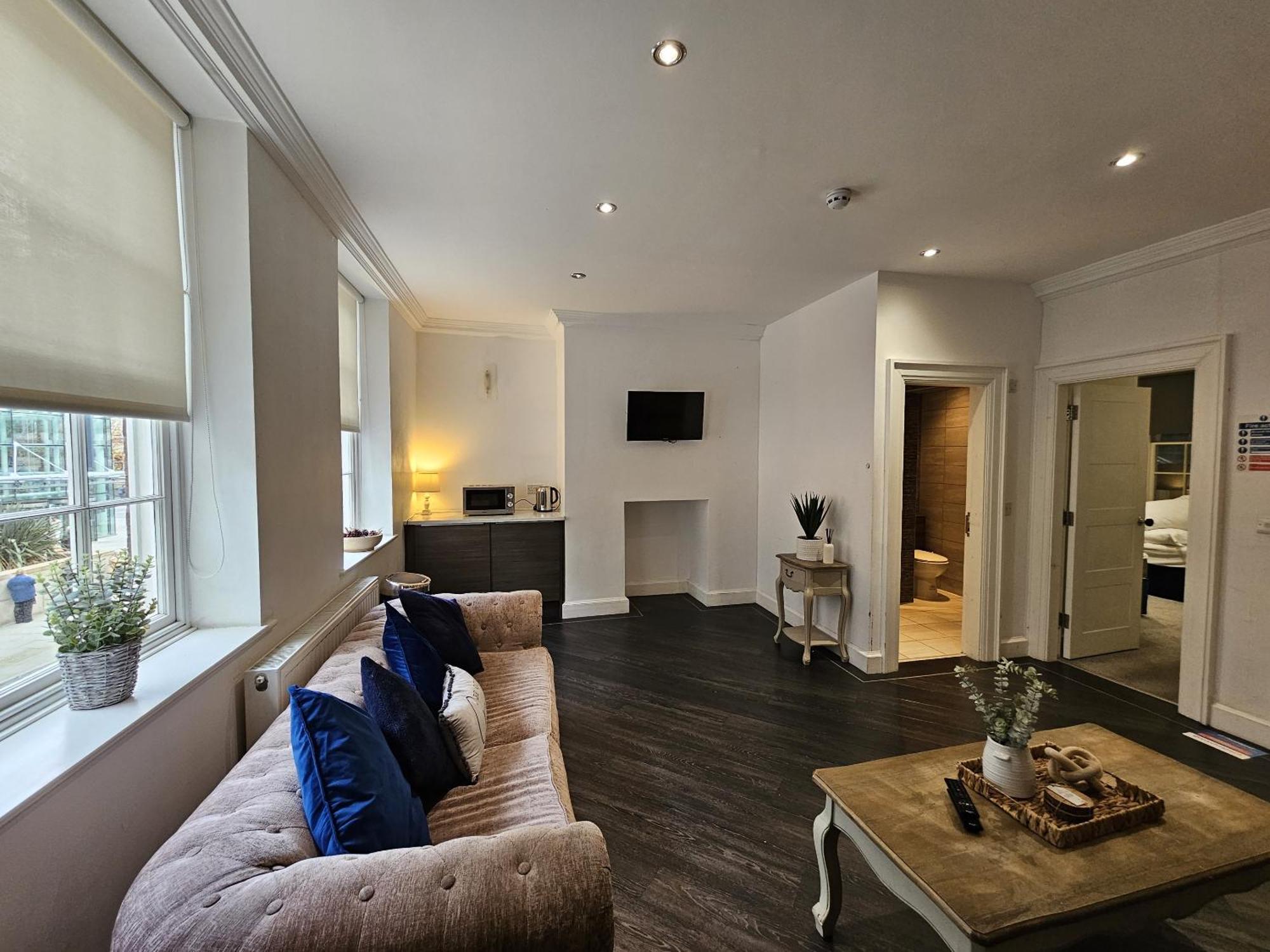 Customs House Bed & Breakfast Liverpool Bagian luar foto
