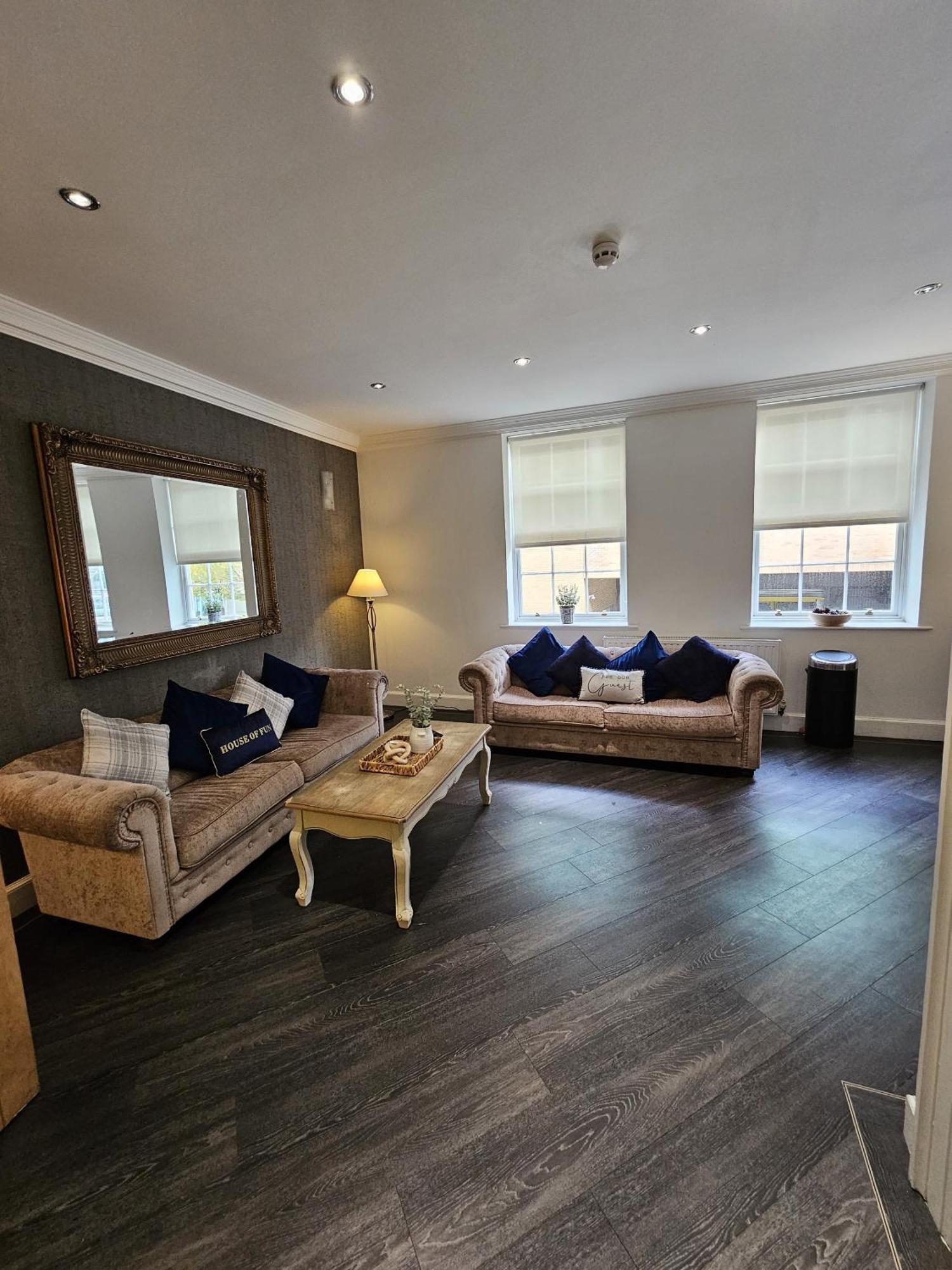 Customs House Bed & Breakfast Liverpool Bagian luar foto