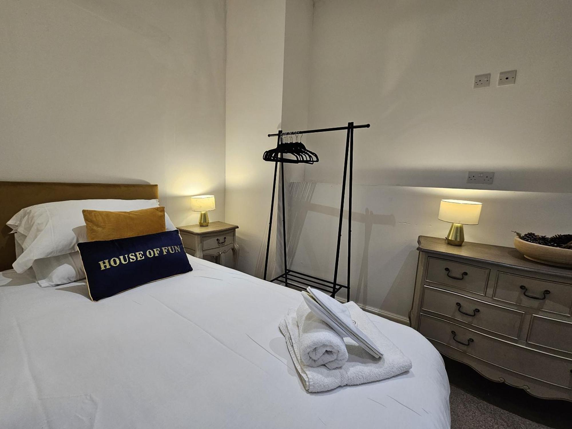 Customs House Bed & Breakfast Liverpool Bagian luar foto