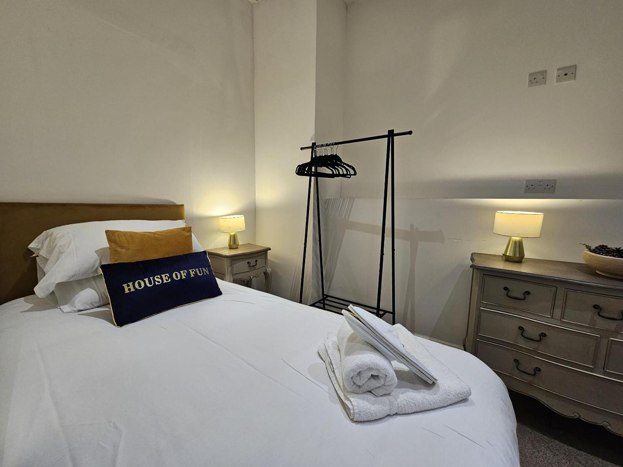 Customs House Bed & Breakfast Liverpool Bagian luar foto